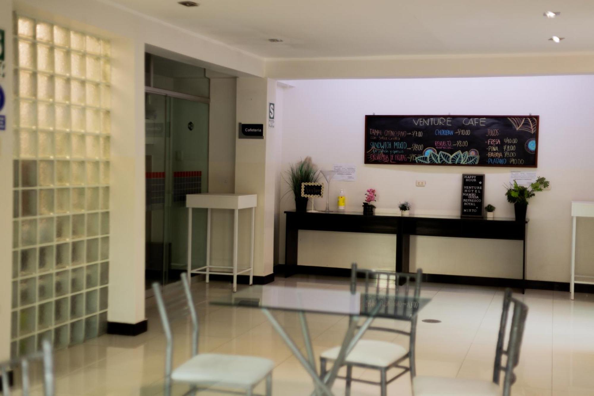 Hotel Venture Chincha Alta Esterno foto
