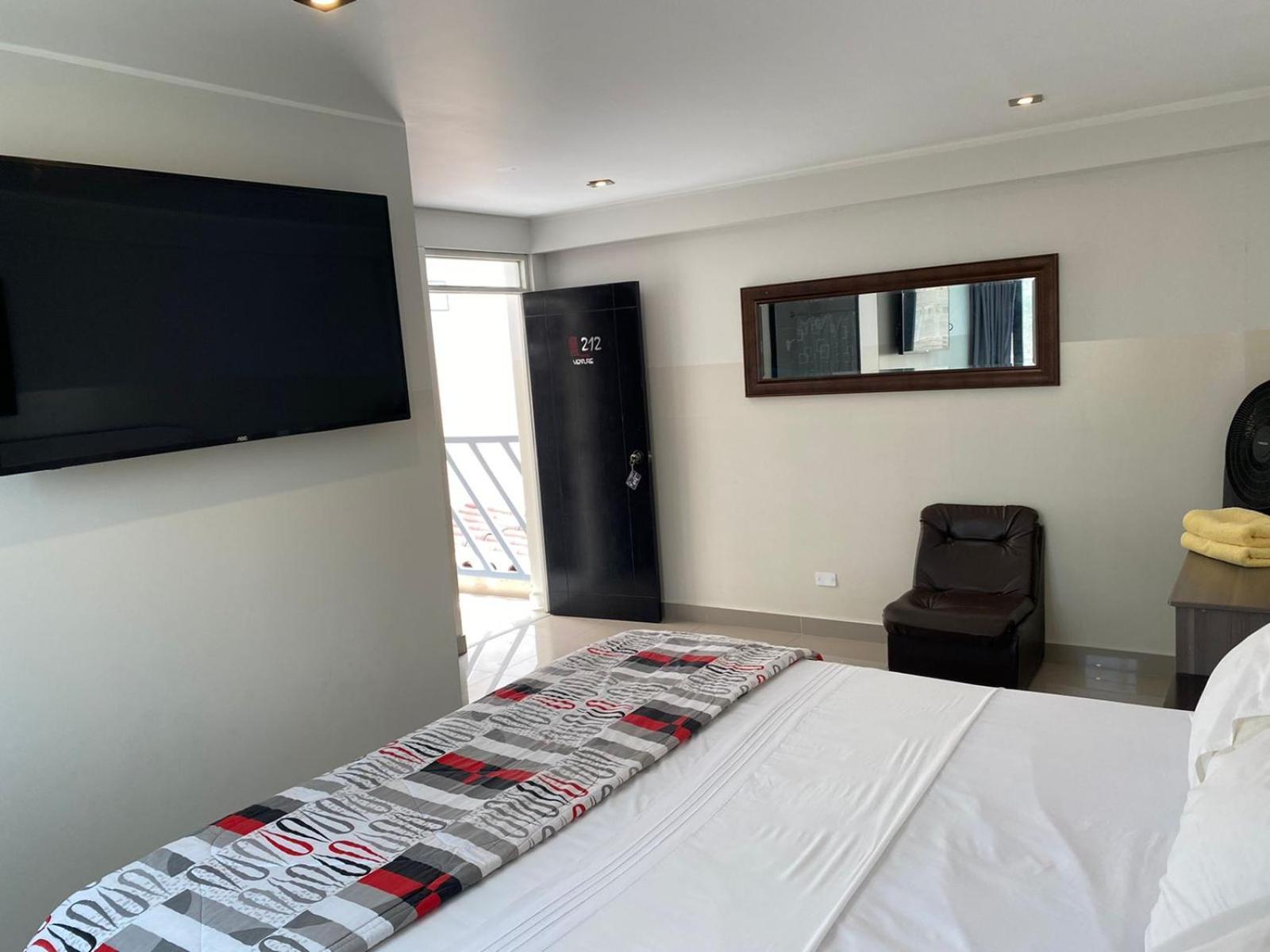 Hotel Venture Chincha Alta Esterno foto