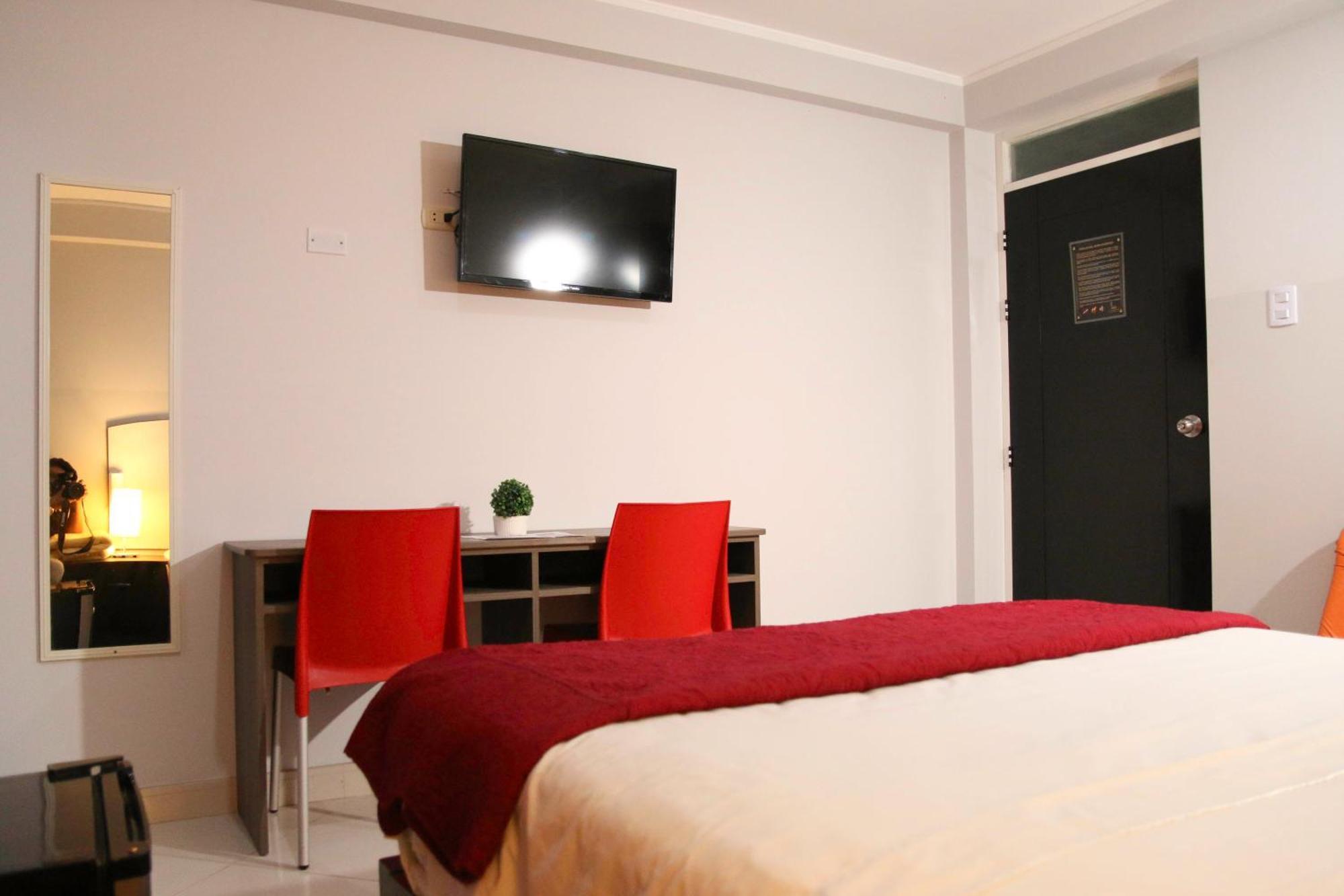 Hotel Venture Chincha Alta Esterno foto