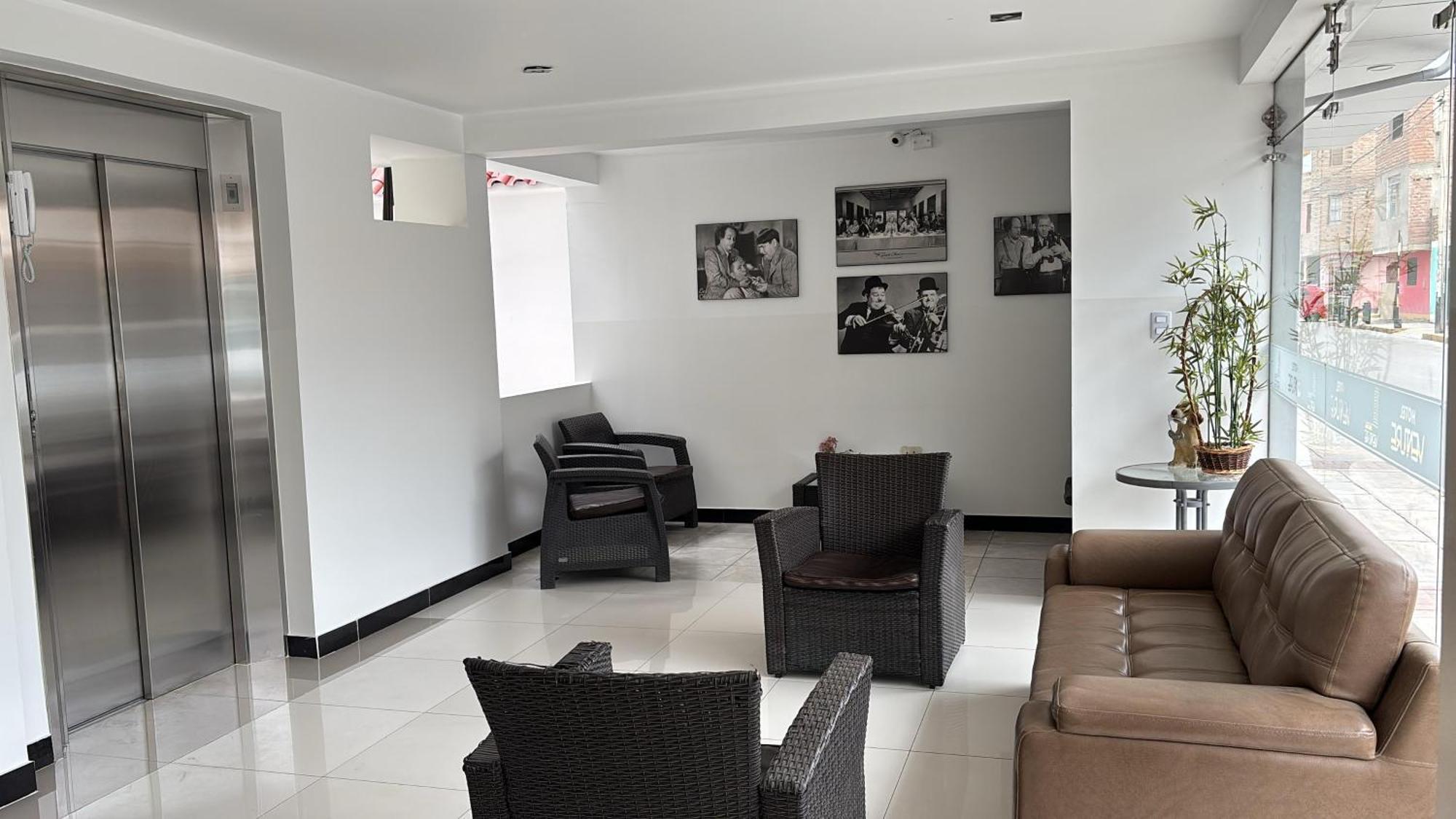 Hotel Venture Chincha Alta Esterno foto